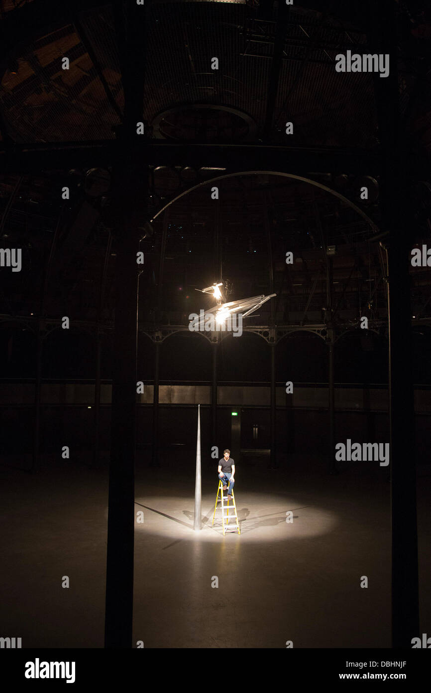 British artist conrad shawcross hires stock photography and images Alamy