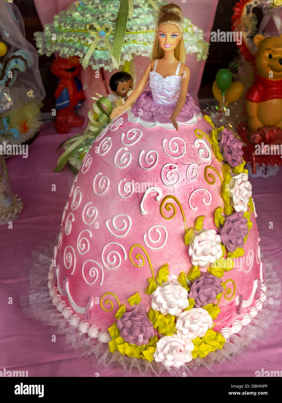 Barbie cake hi res stock photography and images Alamy