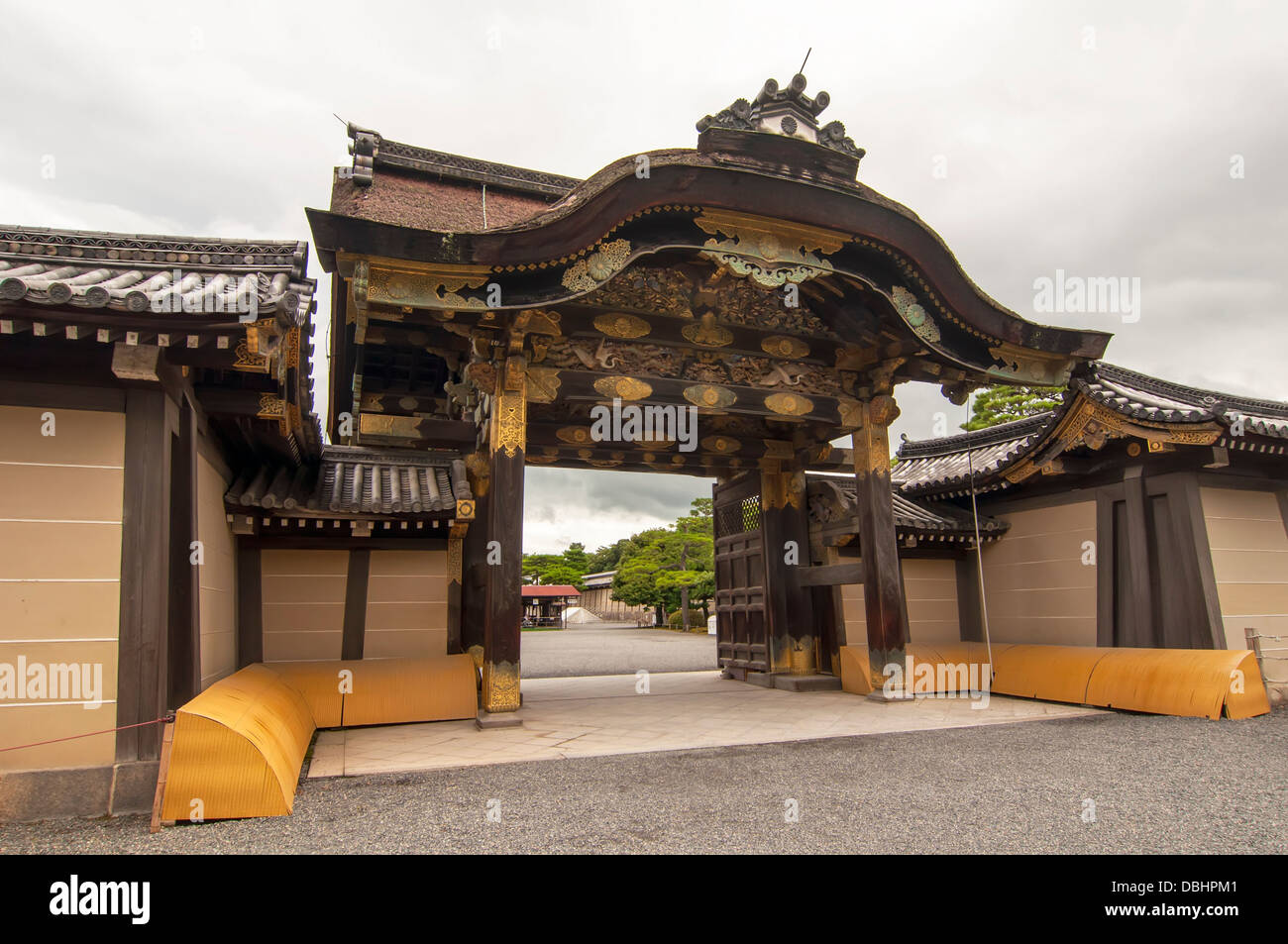 Ninomaru Palace S Main Gate In The Castle Niko Kyoto Stock Photo Alamy