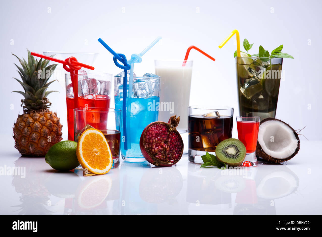 Cocktails, alcohol drinks with fruits Stock Photo Alamy