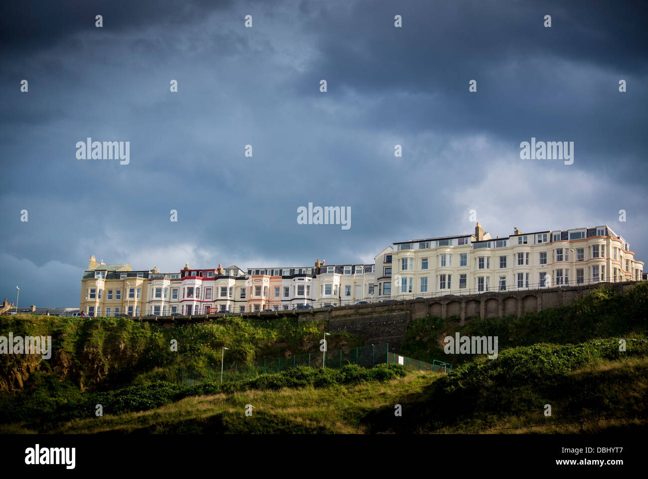 Houses and hotels on cliff top, North Bay, Scarborough Stock Photo