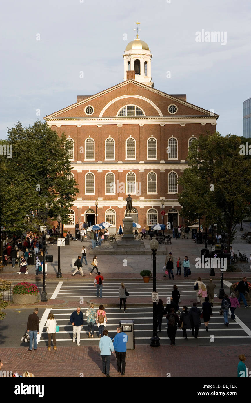 Boston / Faneuil Hall Faneuil Hall Marketplace Stock Photo Alamy