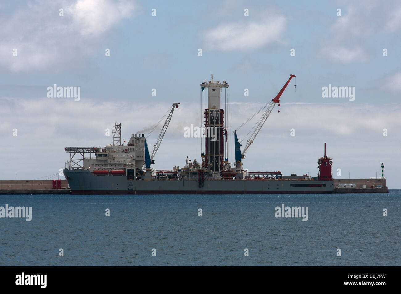 The Noble Globetrotter 2, drilling ship, tied alongside, in the port of Las Palmas, Gran Canaria. Stock Photo