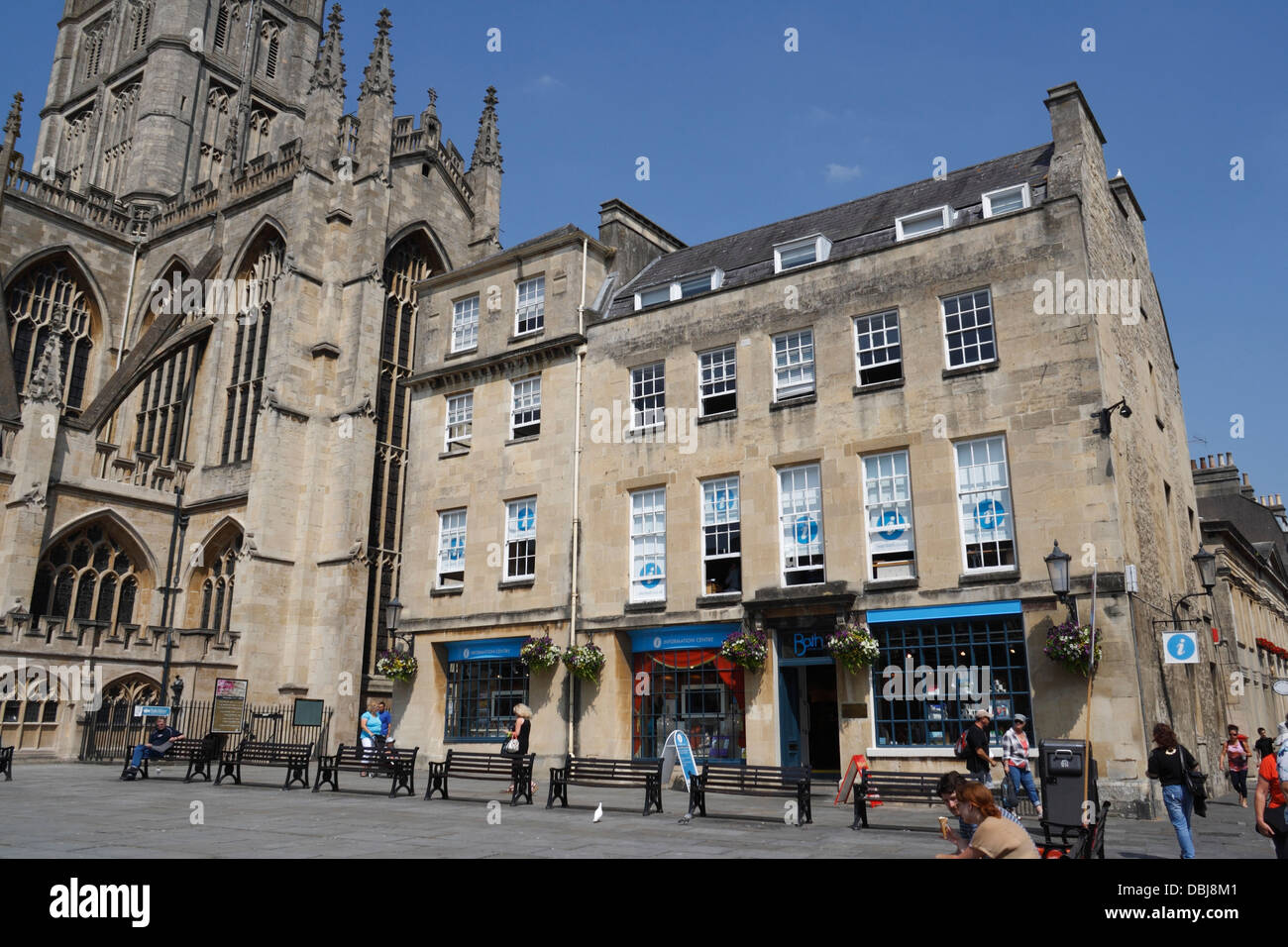 Bath abbey square hi-res stock photography and images - Alamy
