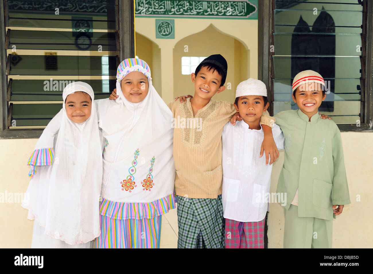 Group of happy Muslim kids Stock Photo: 58796233 - Alamy