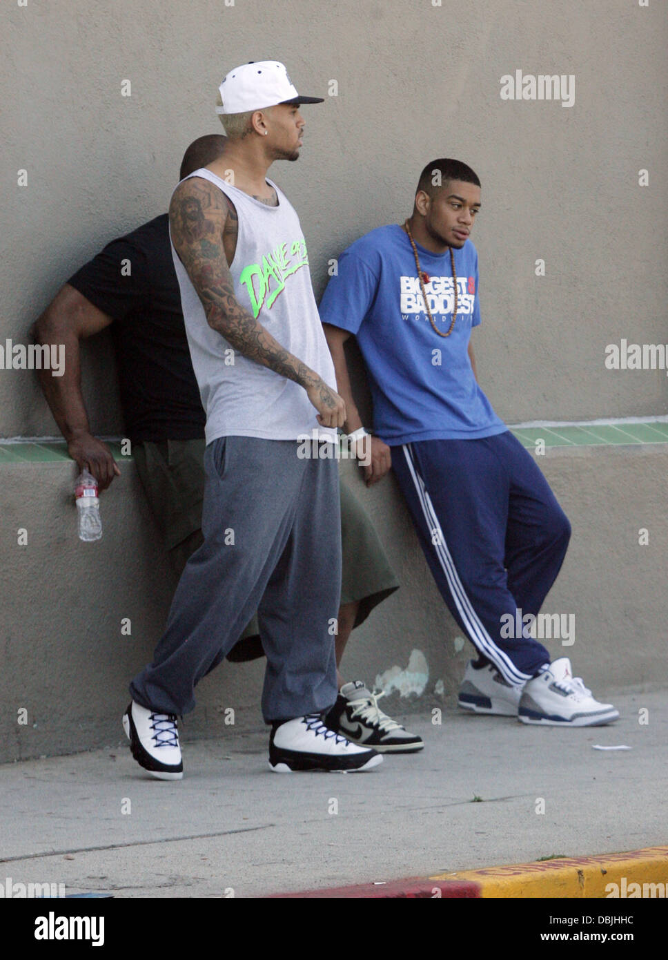 Chris Brown chats to friends outside a recording studio in Hollywood Los  Angeles, California, USA - 21.06.11 Stock Photo - Alamy