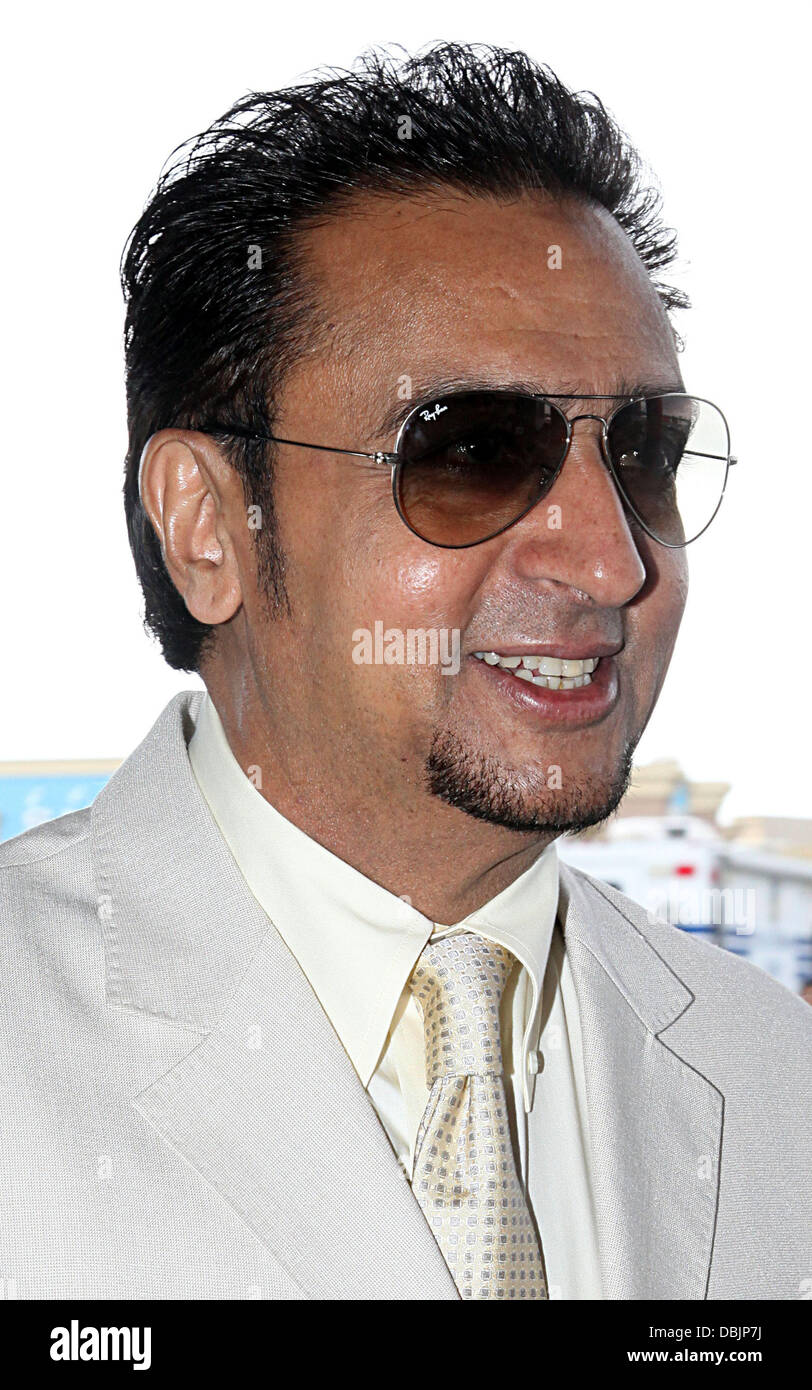 Gulshan Grover 'Chillar Party' premiere at the Silver City theatre during the IIFA 2011 Toronto - Arrivals Toronto, Canada - 24.06.11 Stock Photo