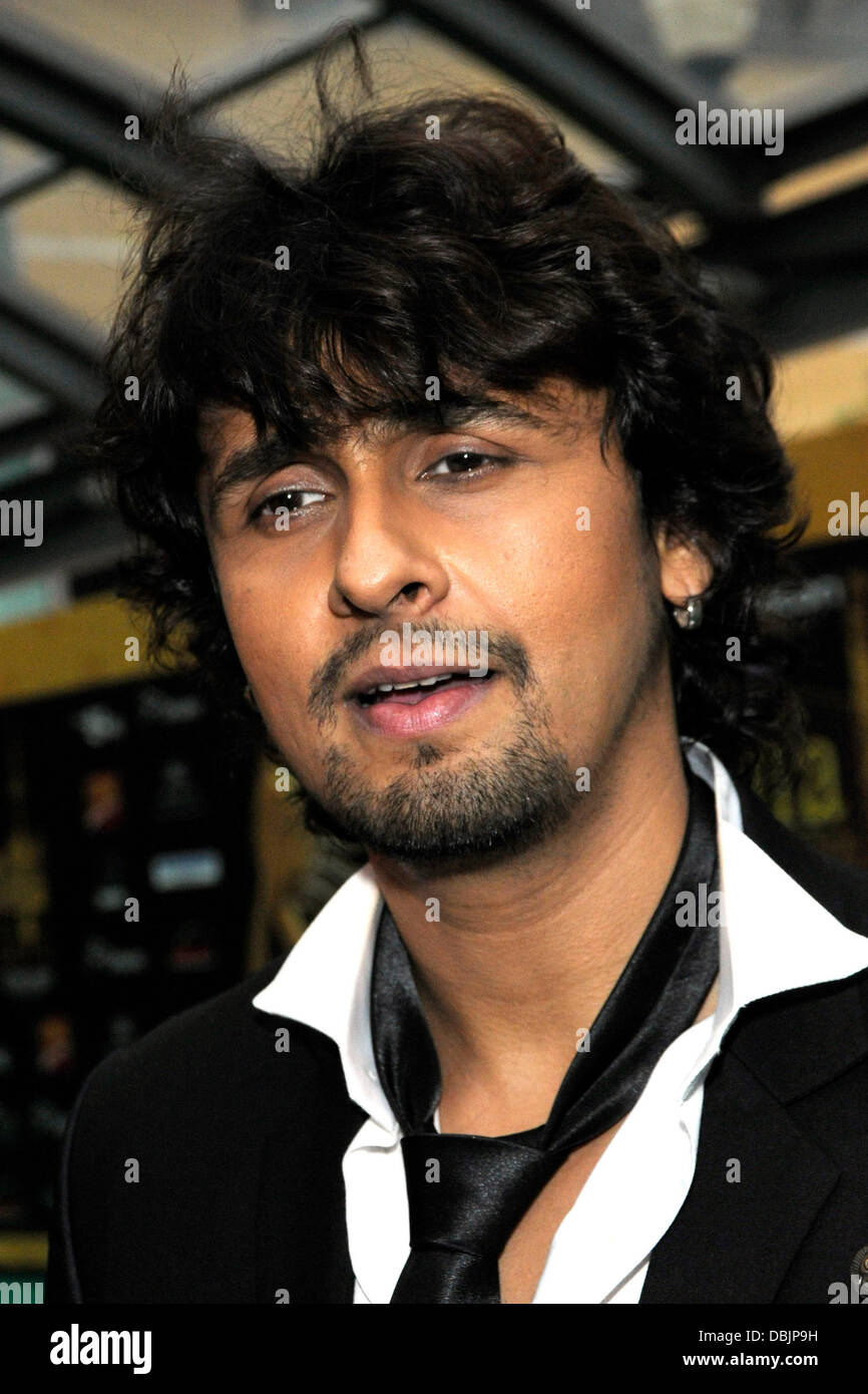 Sonu nigam hi-res stock photography and images - Alamy Sonu nigam hi-res stock photography and images - Alamy