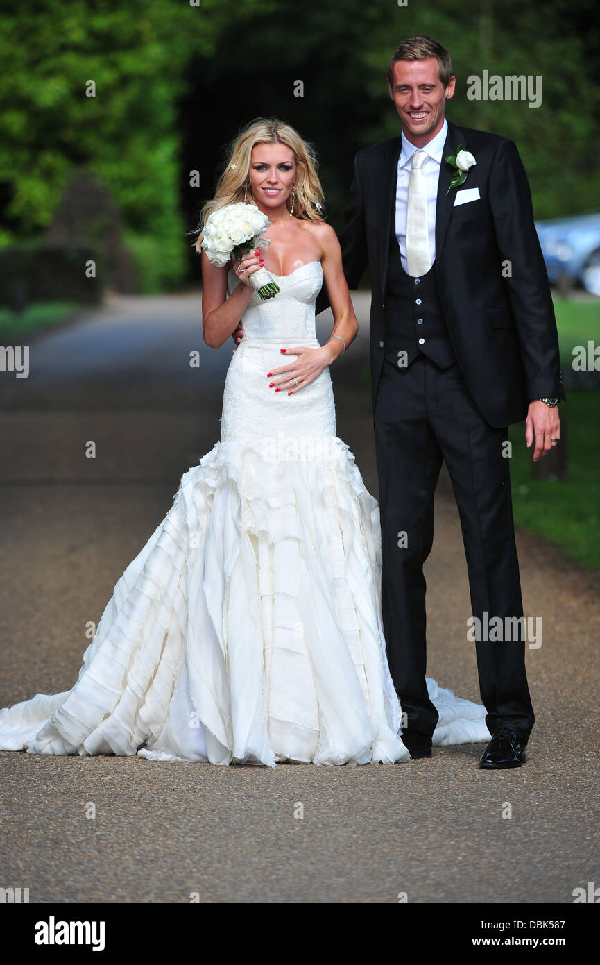 Abbey Clancy and Peter Crouch spotted on a family day out in London. (Photo  by Brett Cove / SOPA Images/Sipa USA Stock Photo - Alamy