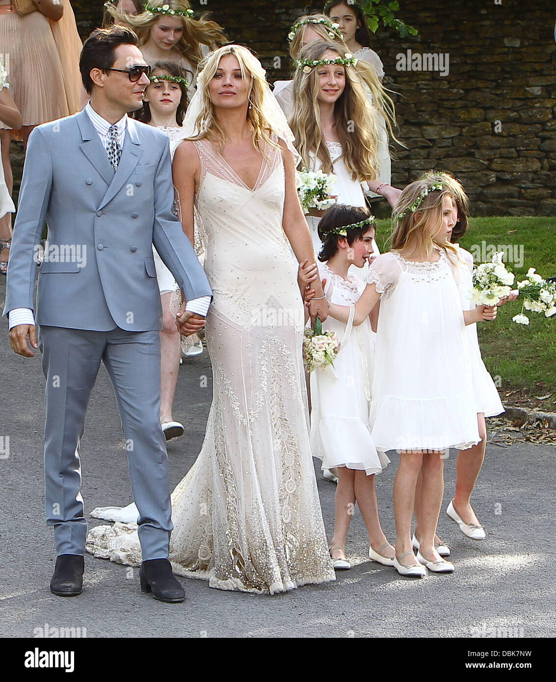 Kate Moss and Jamie Hince Kate Moss Wedding Day in the Cotswolds Cotswolds, England - Stock Photo - Alamy