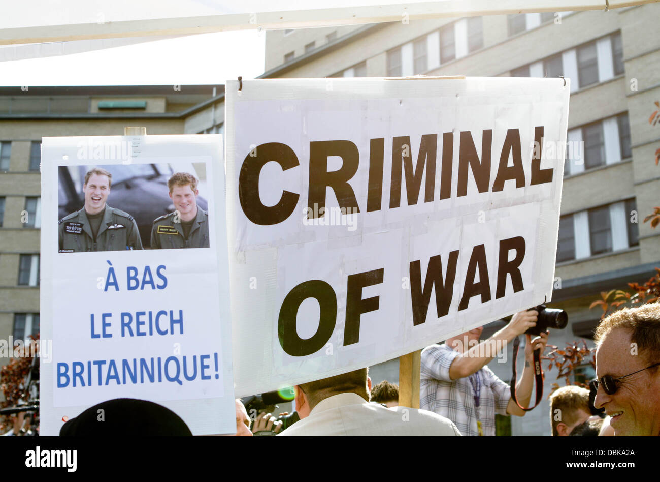 Atmosphere Catherine, Duchess of Cambridge aka Kate Middleton, visits