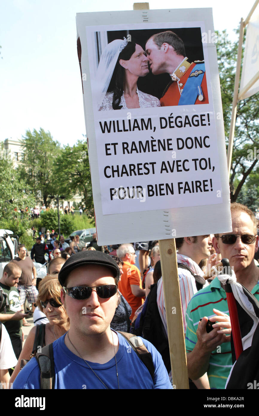 Atmosphere Catherine, Duchess of Cambridge aka Kate Middleton, visits