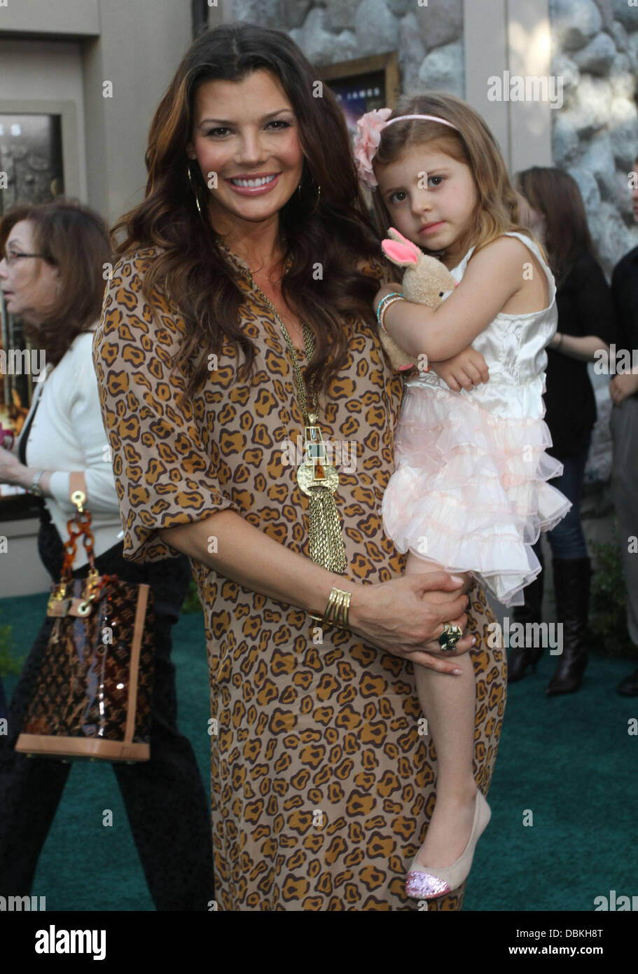 Ali Landry (R) and daughter Estela Ines Monteverde The Los Angeles