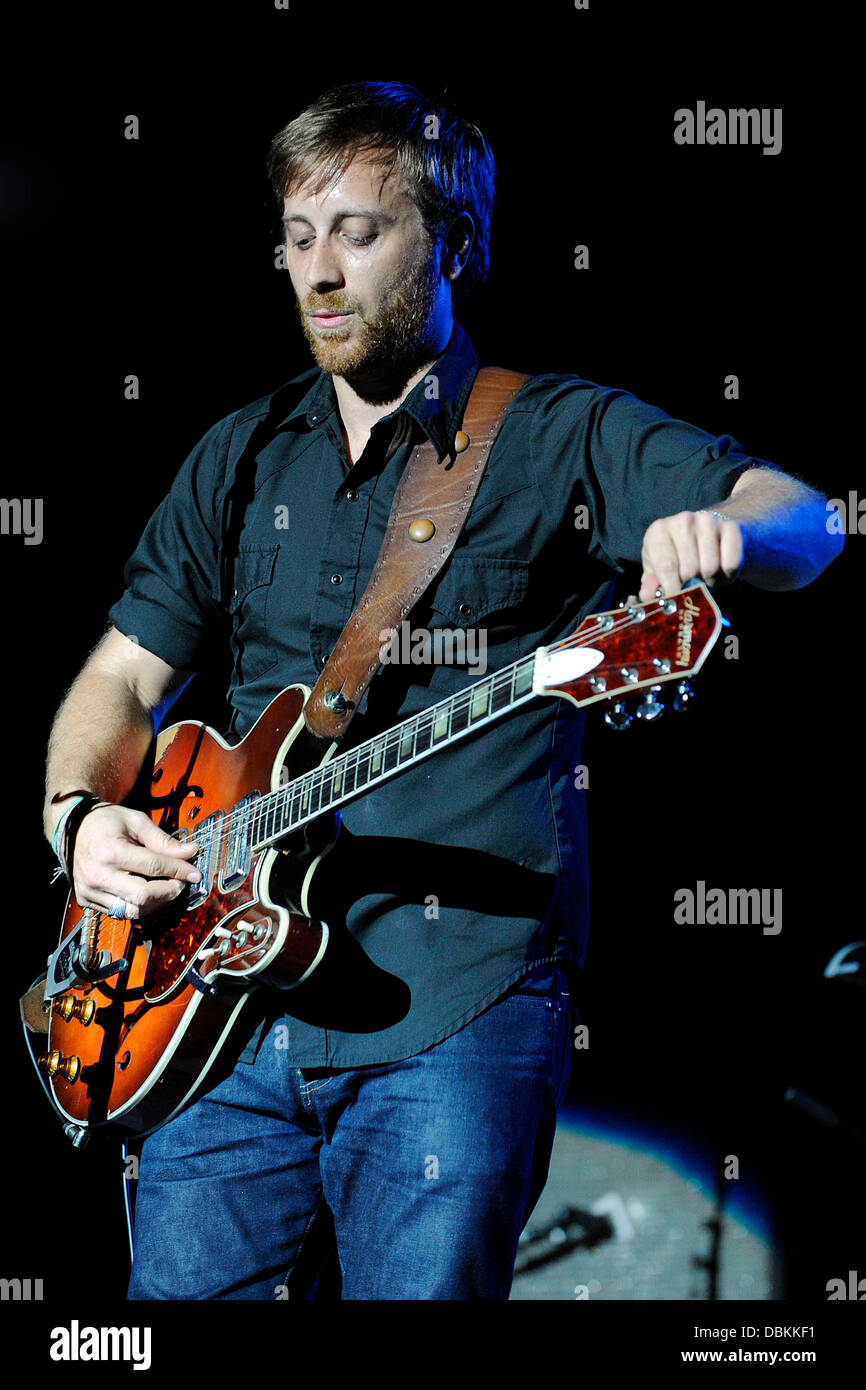 Dan Auerbach The Black Keys Performs On Stage At The Molson Canadian 