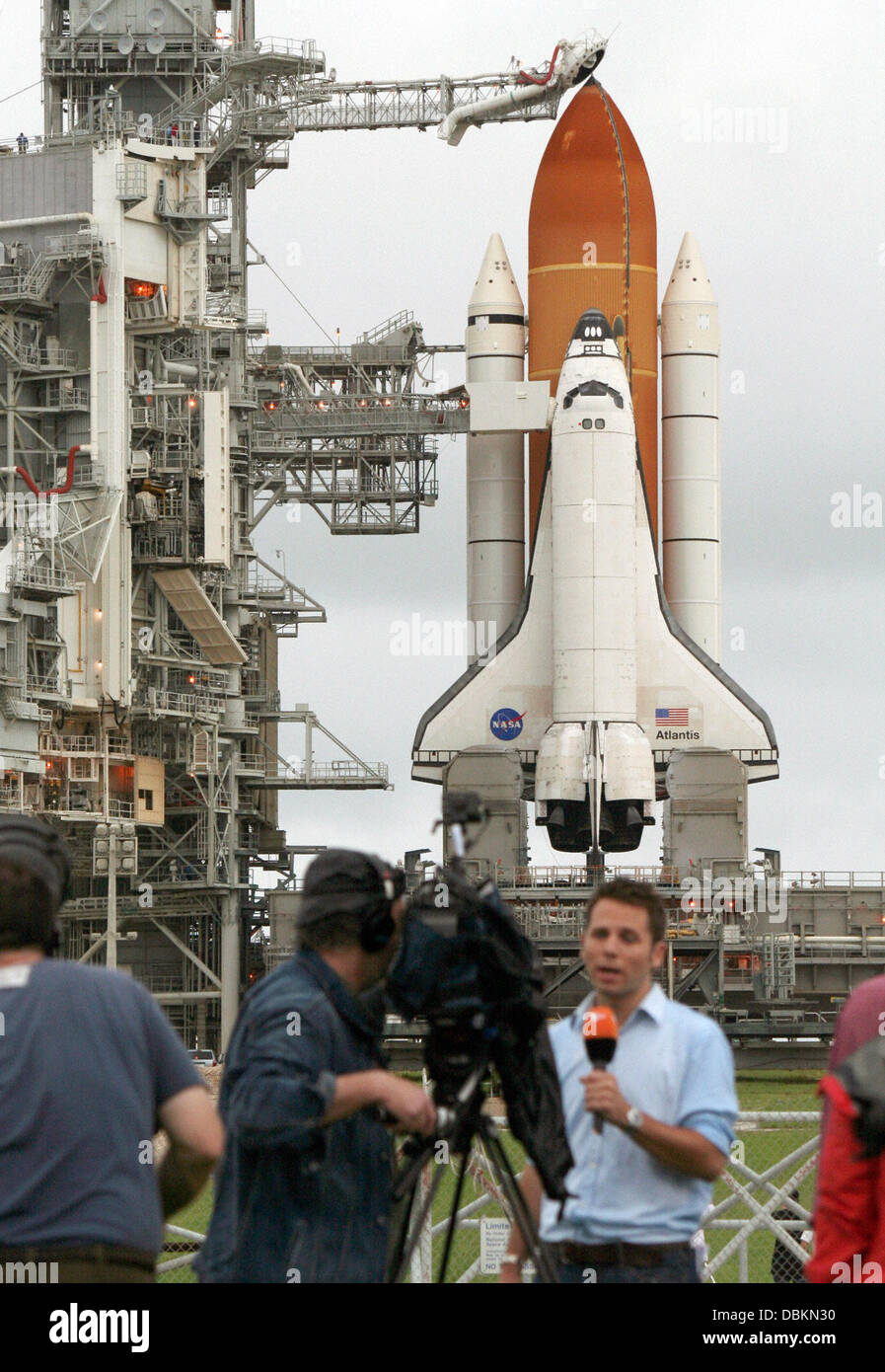 the-space-shuttle-atlantis-is-on-the-launch-pad-at-the-kennedy-space