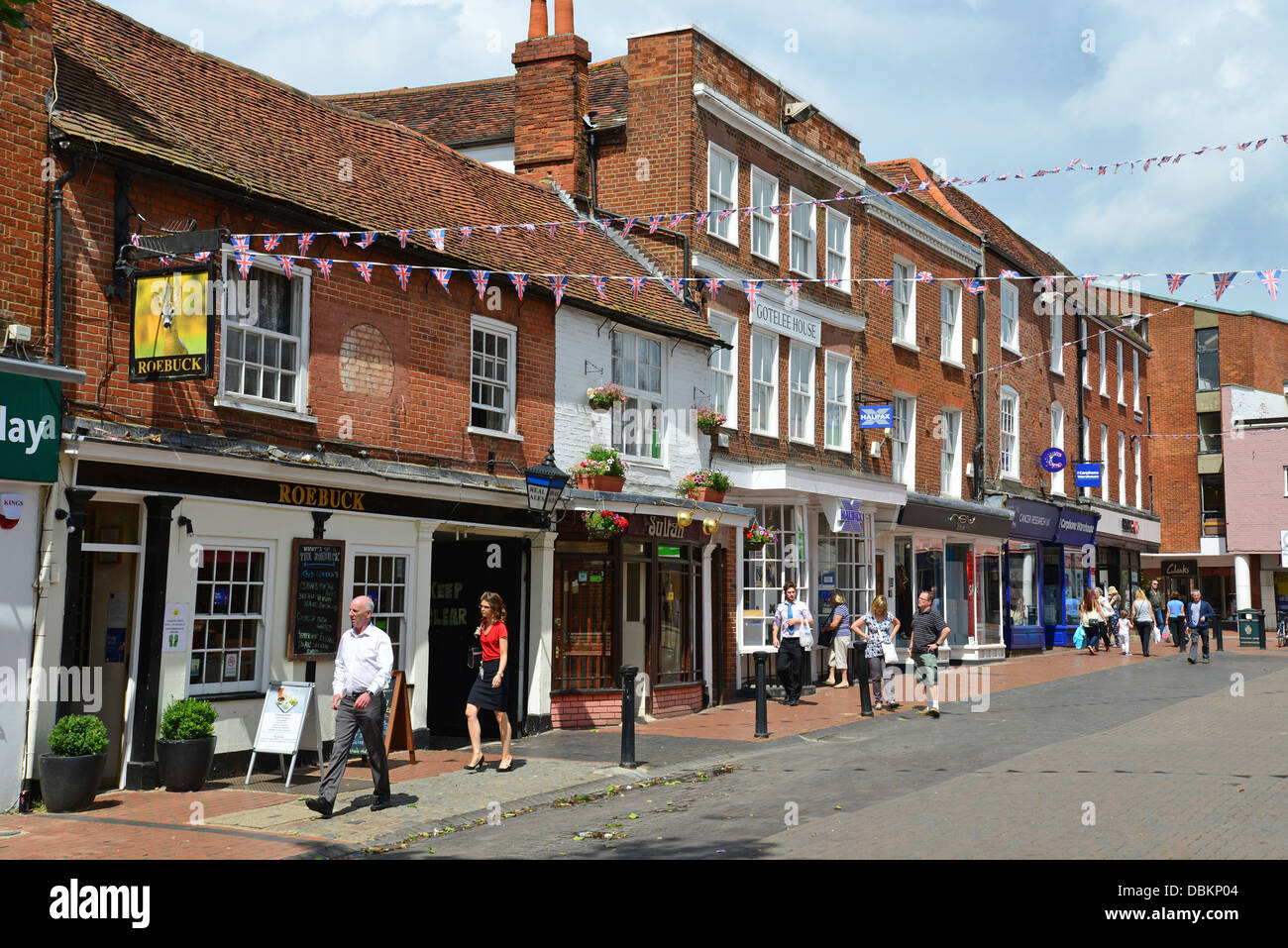 Roebuck pub and shops in Market Place, Wokingham, Berkshire, England