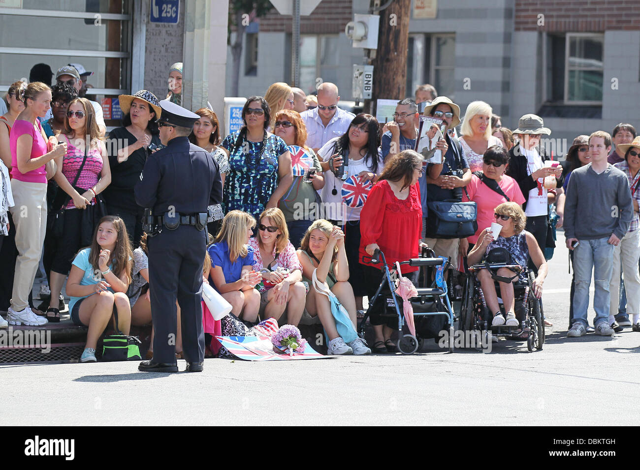 Skid row los angeles hires stock photography and images Alamy(00)
