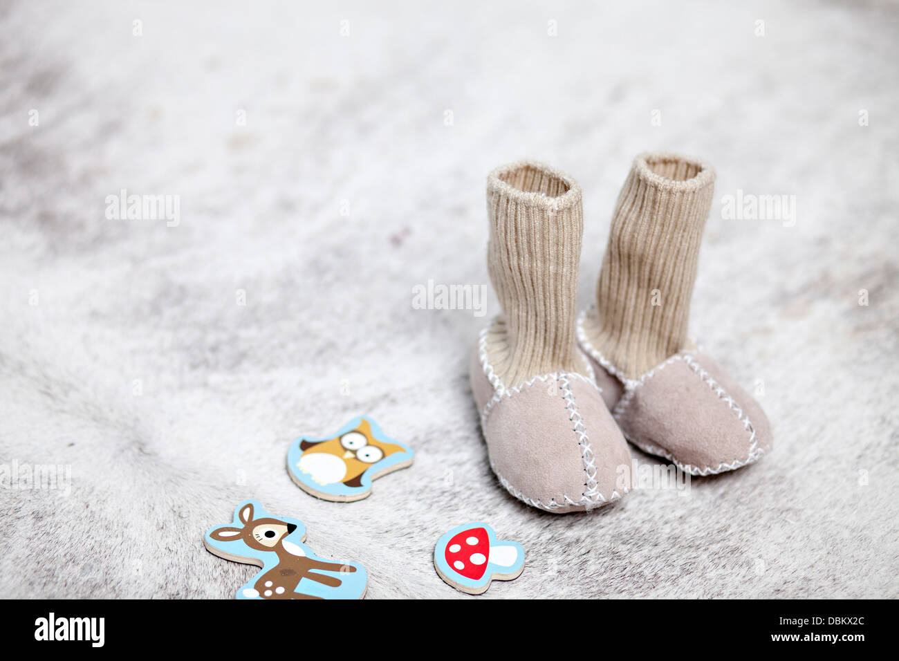 Born slipper deals socks