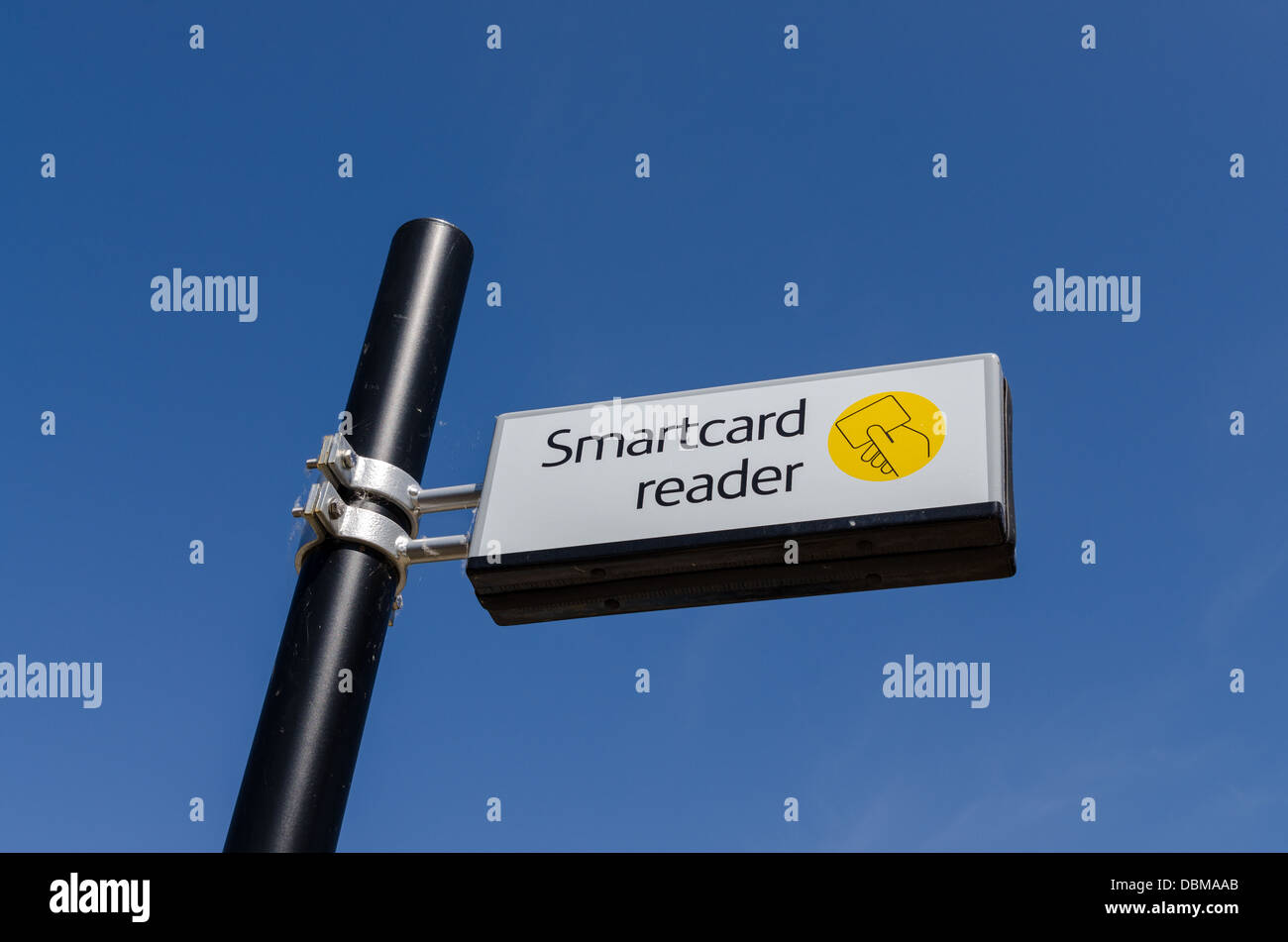 Sign for Smartcard Reader at Danzey railway station in Warwickshire ...