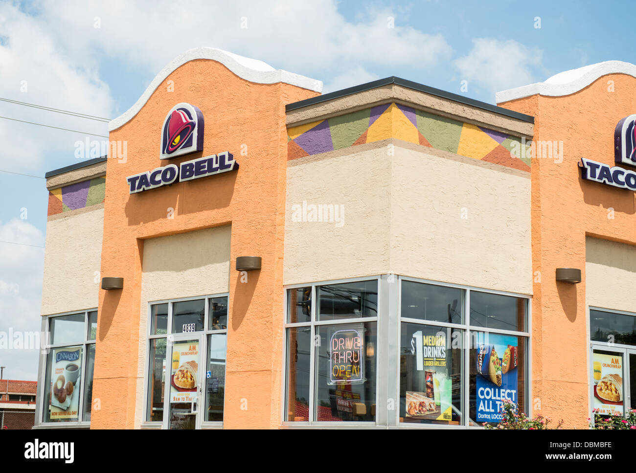 The exterior of a chain fast food Mexican restaurant, Taco Bell, in Oklahoma City, Oklahoma. USA. Stock Photo