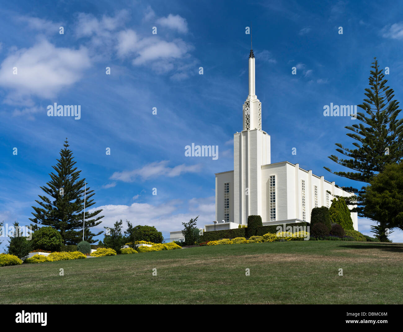 dh Mormon Temple HAMILTON NEW ZEALAND Church of Jesus Christ of Latter day Saints Stock Photo