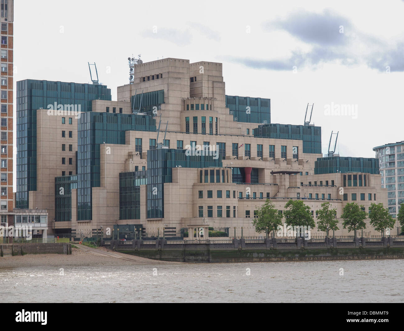 SIS MI6 Headquarters Of British Secret Intelligence Service At Vauxhall 