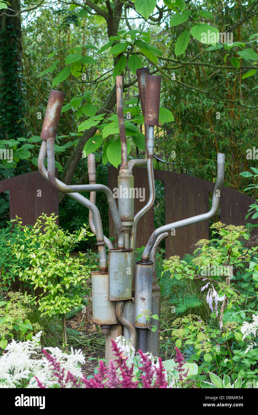 Feature constructed from reclaimed vehicle exhausts, Kim Wilde Richard Holmes, ' a lifetime ahead' garden, Springfield's, festiv Stock Photo