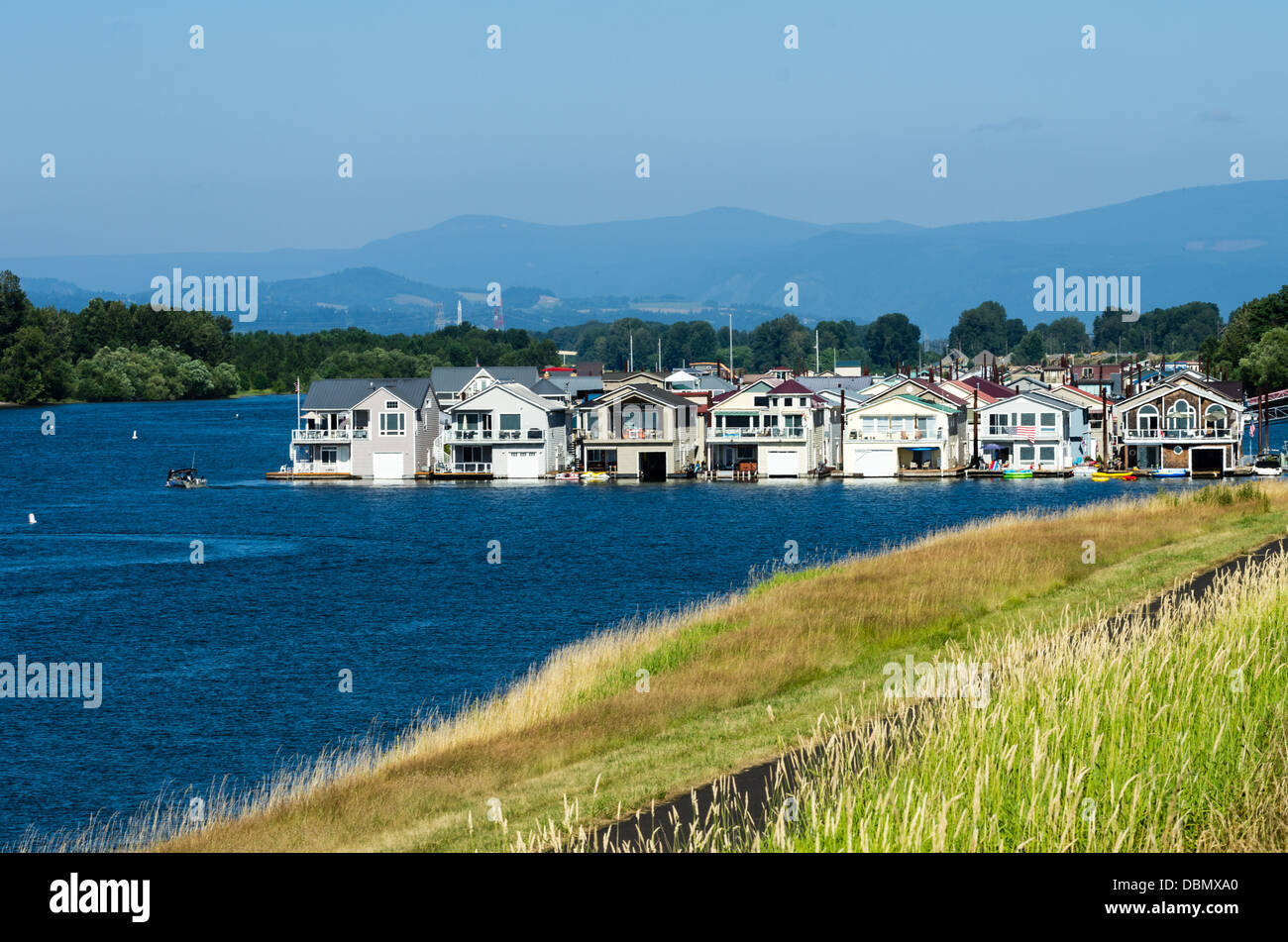 Floating homes on the Columbia River offer an alternate lifestyle for