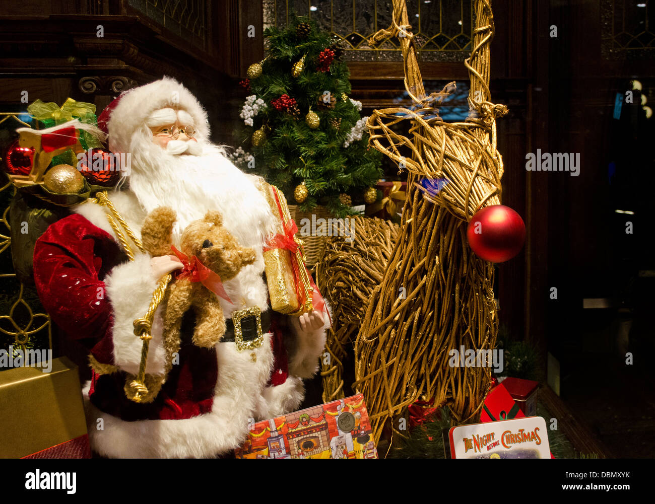 430+ Victoria Bc Christmas Stock Photos, Pictures & Royalty-Free