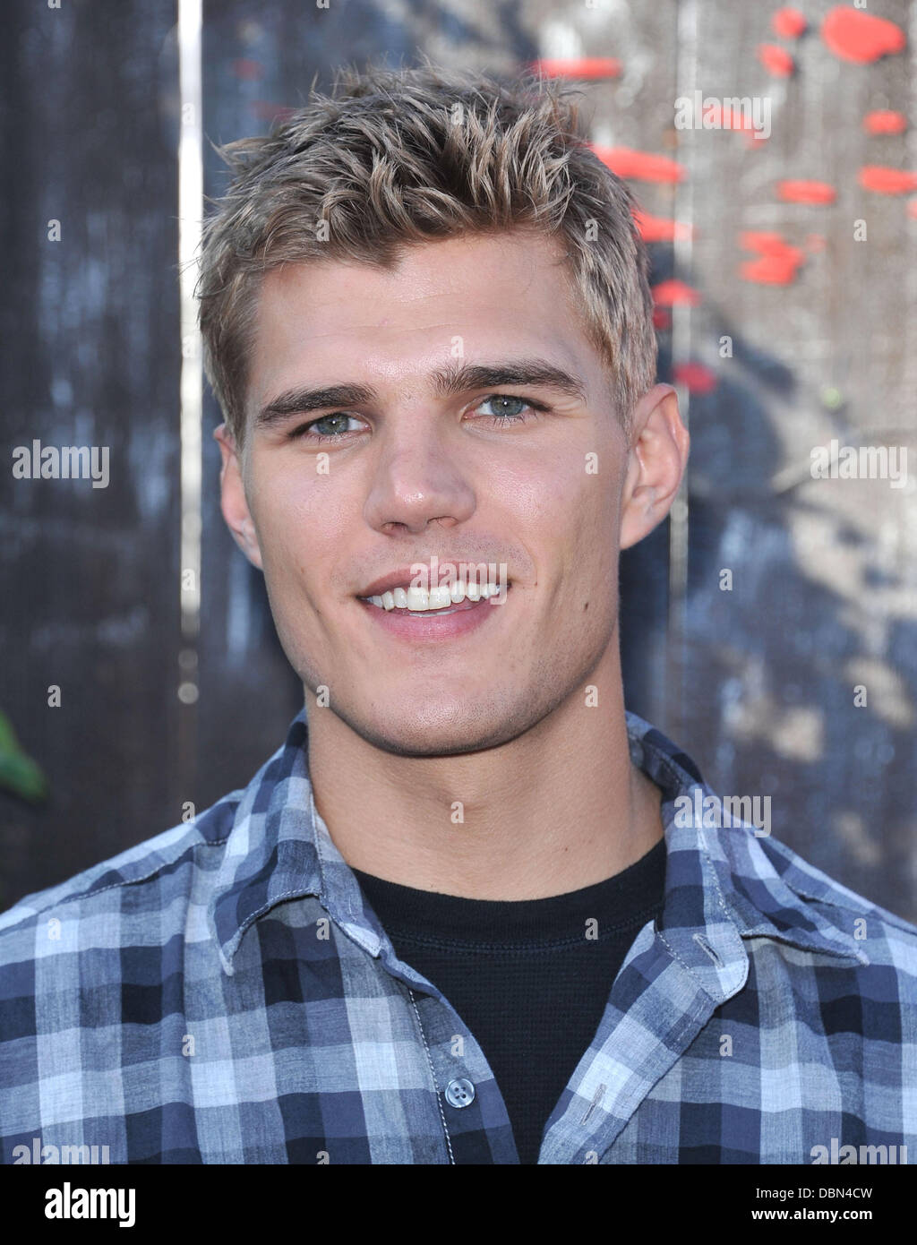 Chris zylka hi-res stock photography and images - Alamy