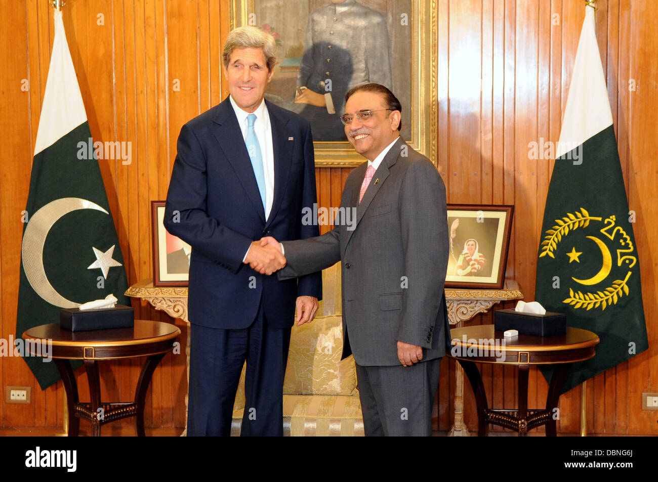 US Secretary of State John Kerry meets with Pakistani President Asif Ali Zardari August 1, 2013 in Islamabad, Pakistan. Stock Photo