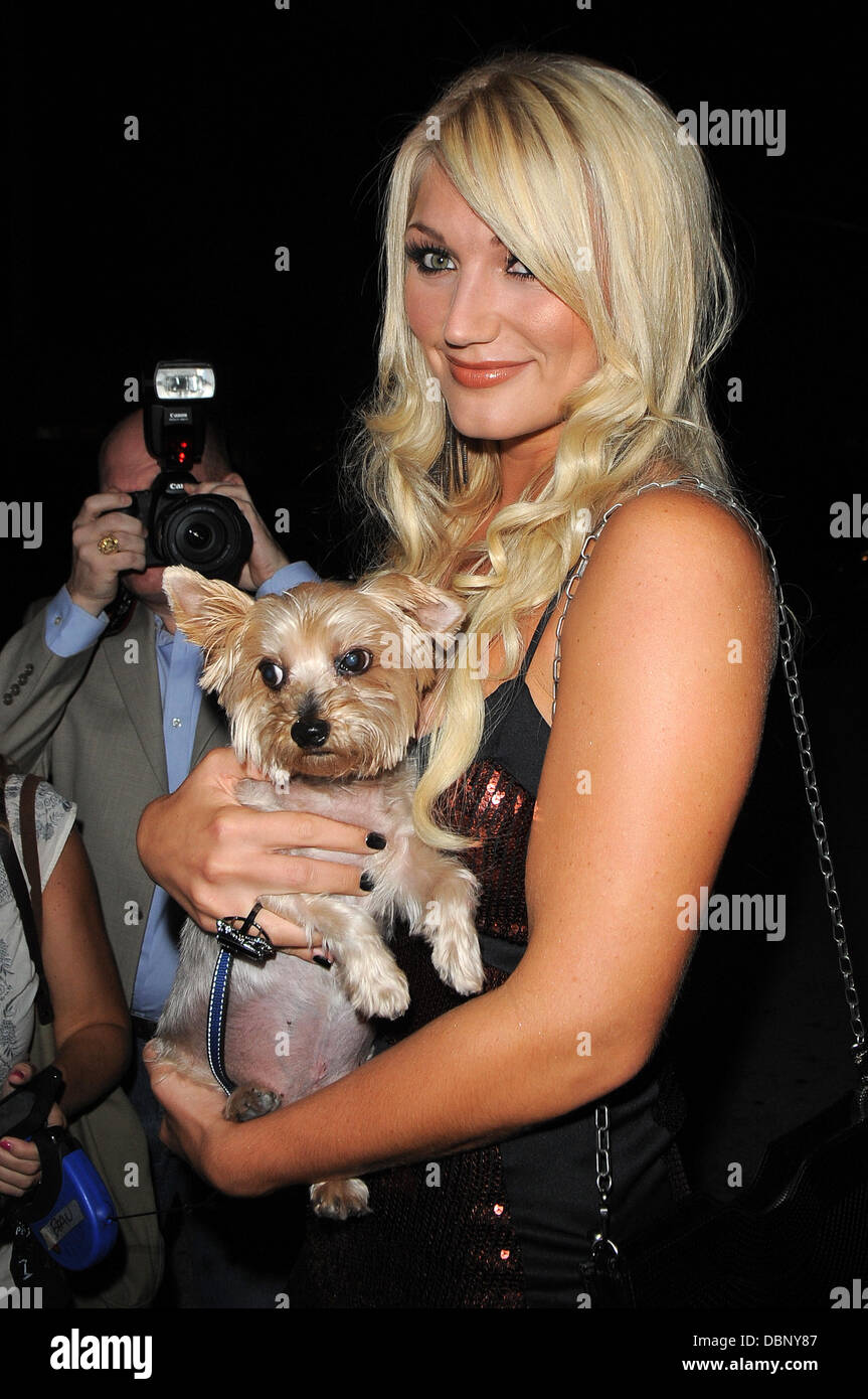 Brooke Hogan attends her portrait unveiling at the 'Women In Cages' exhibit at Cafeina Lounge Miami, Florida. - 11.08.11 Stock Photo