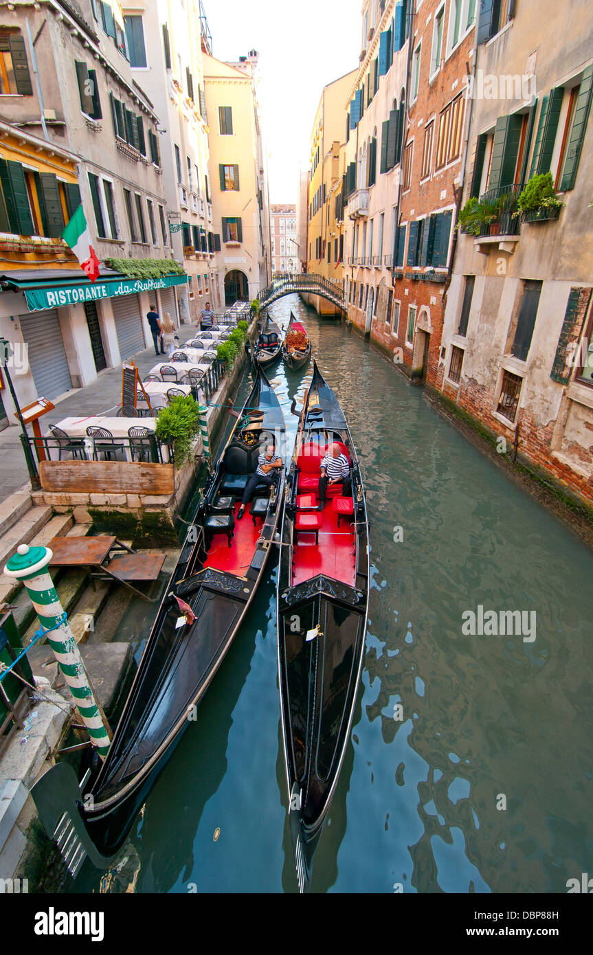Venice Italy Gondolas on canal , most famous boat Stock Photo - Alamy