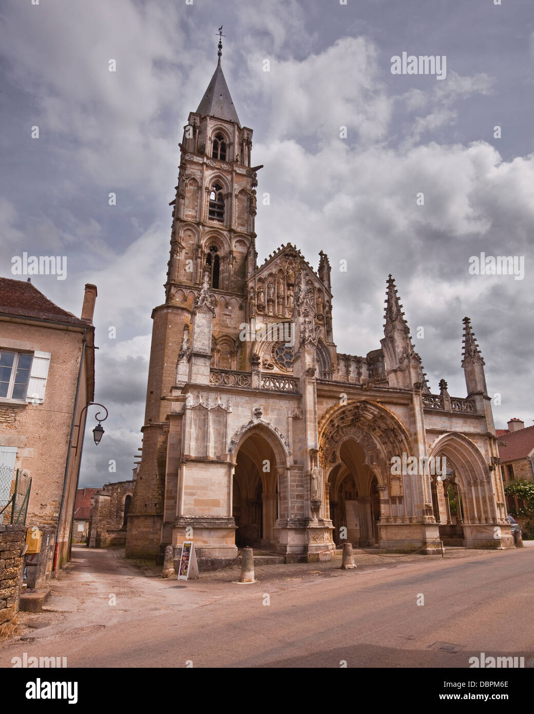 The beautiful gothic architecture of the church of Notre Dame, Saint Pere, Yonne, Burgundy, France, Europe Stock Photo