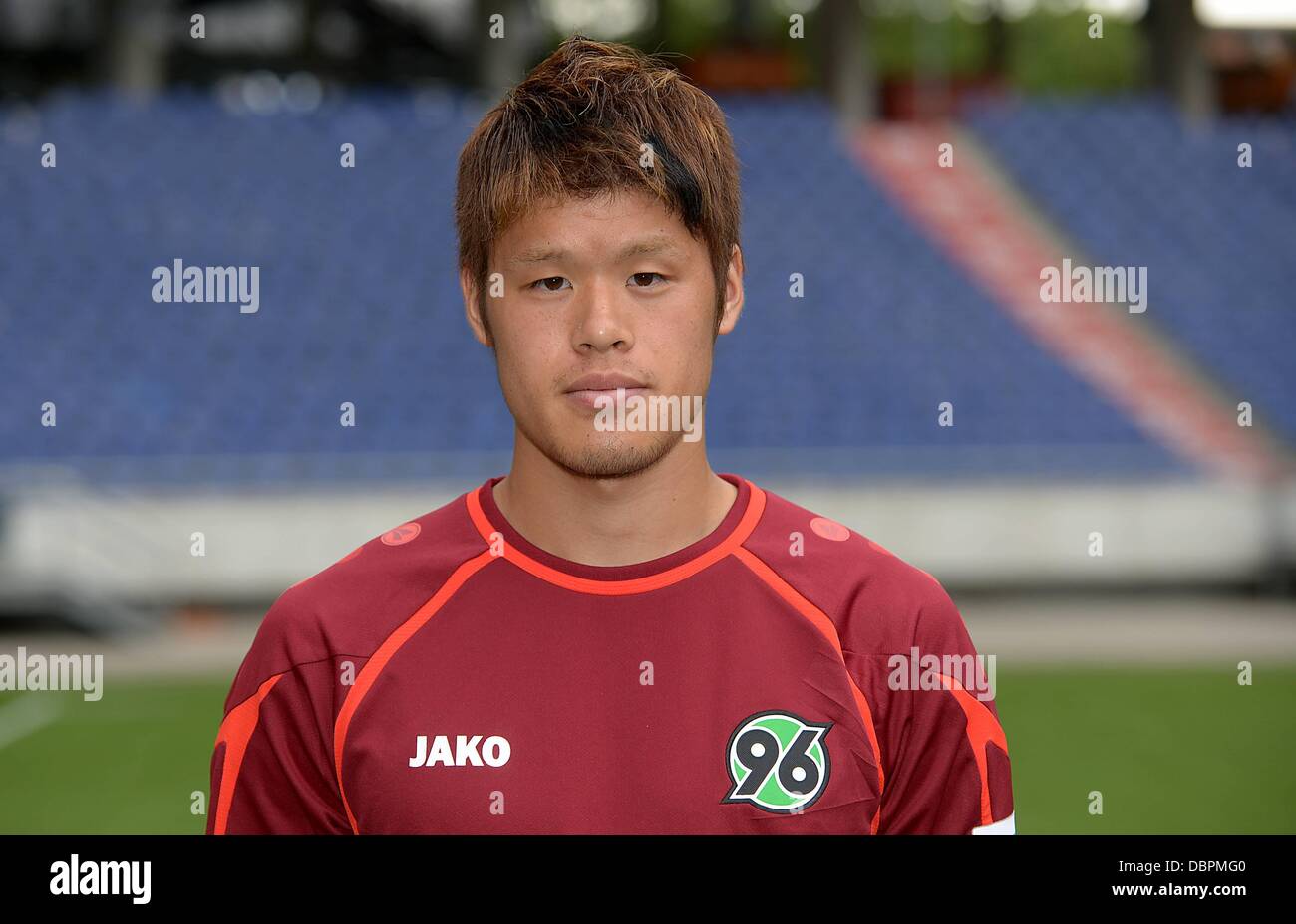 Player Hiroki Sakai of German Bundesliga club Hannover 96 during the official photocall for the season 2013-14 on the 11th of July in 2013 in the HDI Arena in Hannover (Lower Saxony). Photo: Peter Steffen/dpa Stock Photo