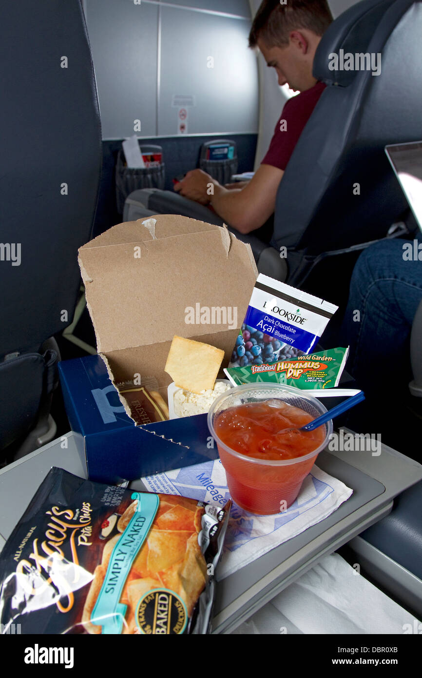Airplane snack hi-res stock photography and images - Alamy