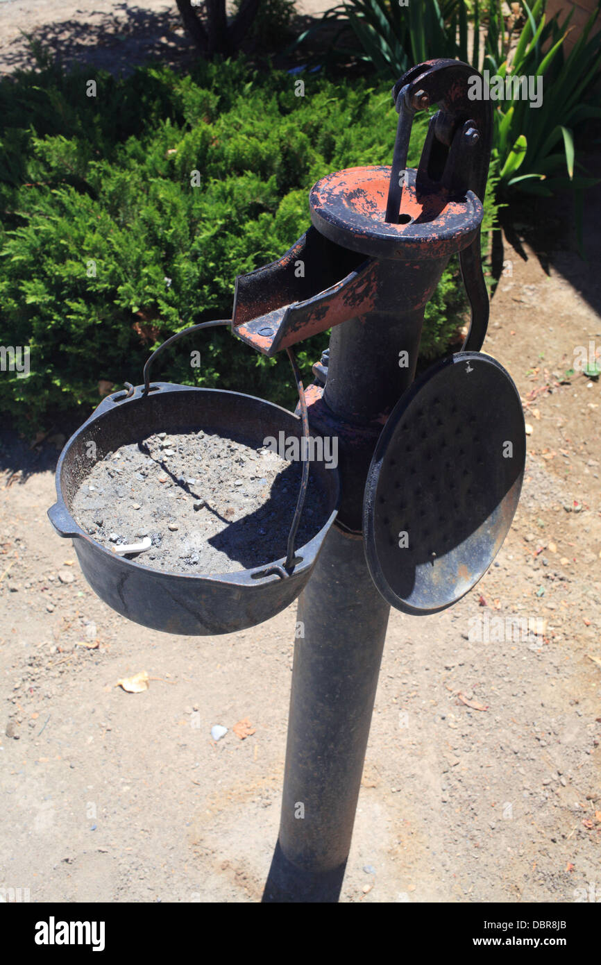 Garden hand water well pump in Carson City, Nevada Stock Photo