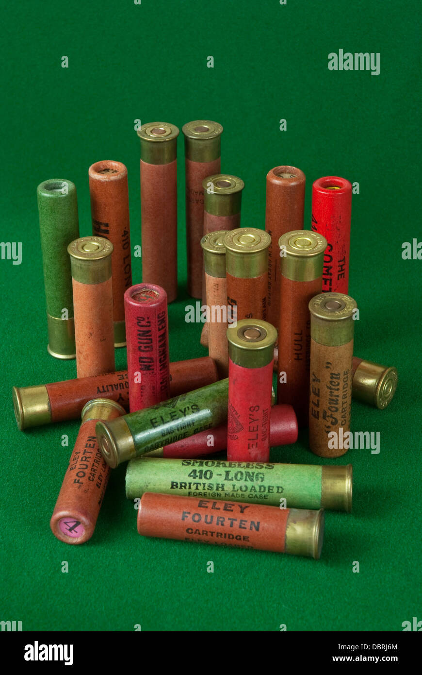 Paper case shotgun cartridge hires stock photography and images Alamy