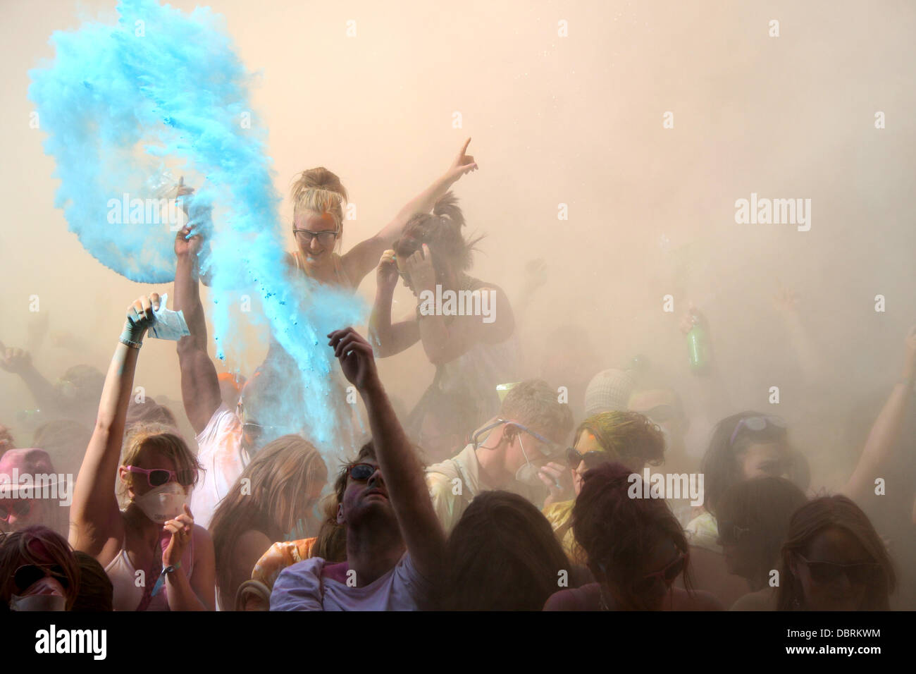 holi one london 2025