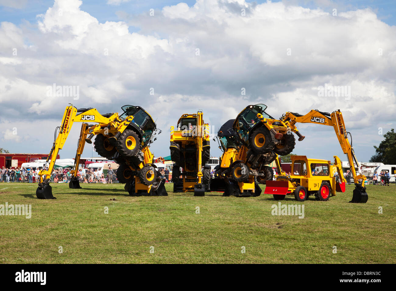 Jcb earthmovers hires stock photography and images Alamy