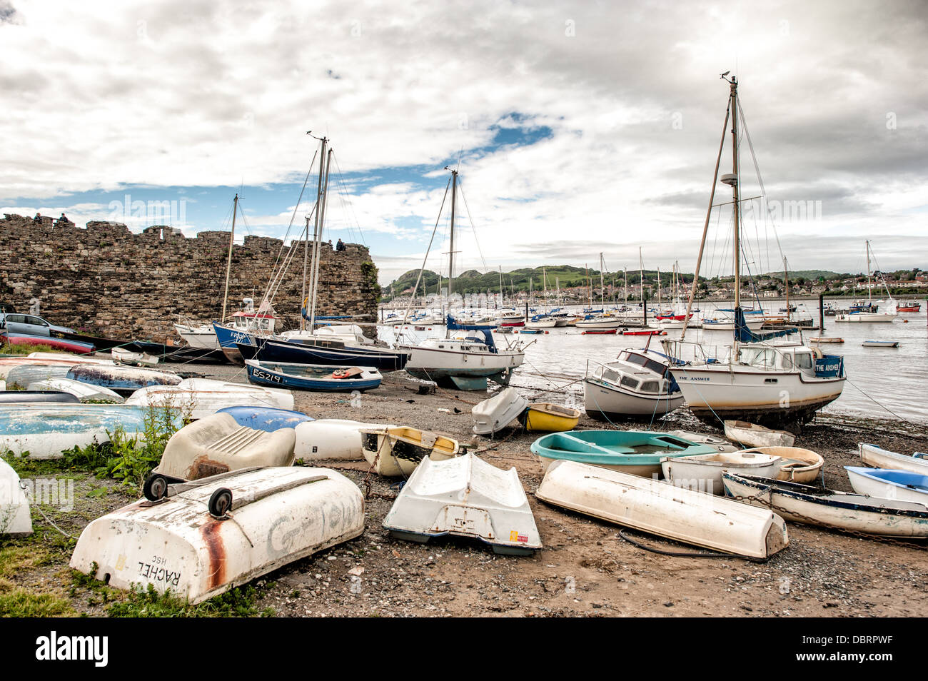 Fortress at the edge of harbor hi-res stock photography and images - Alamy