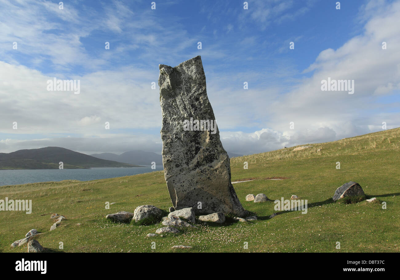 UK Scotland Outer Hebrides Isle of harris ' MacLeods Stone ' above Traigh Lar Bay Stock Photo