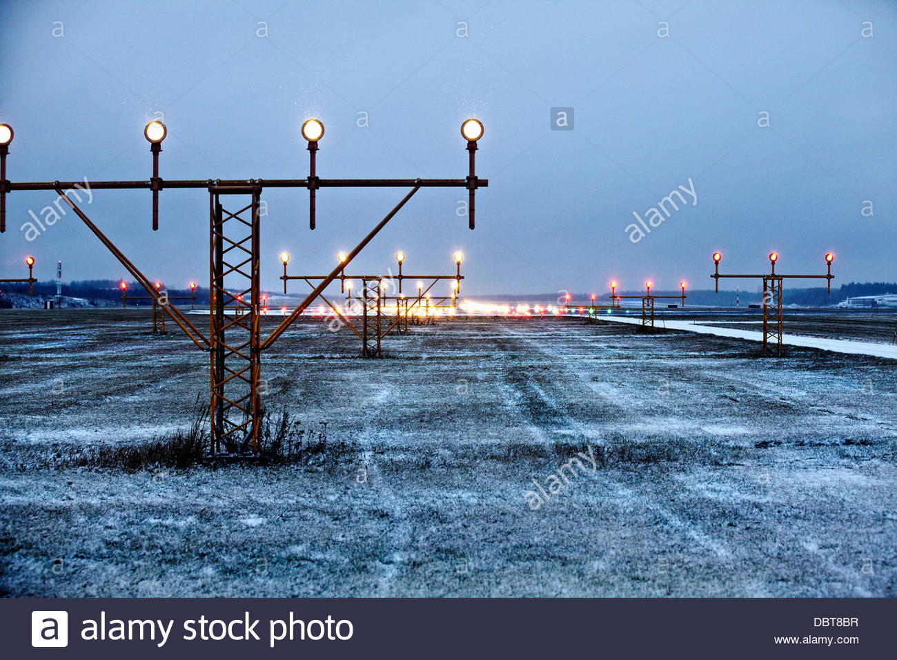 night runway lights