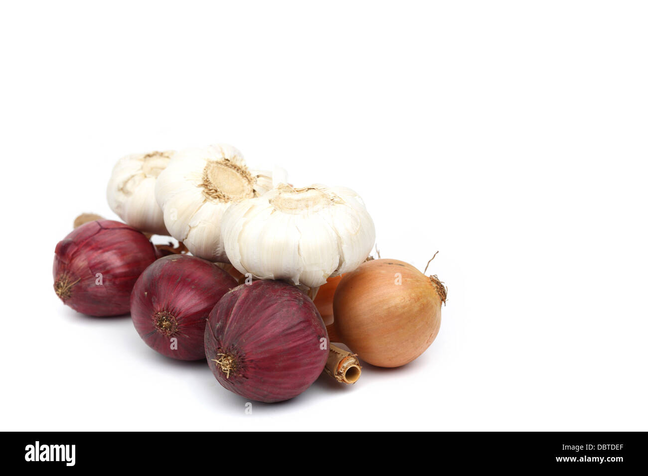 Onion pile hi-res stock photography and images - Alamy