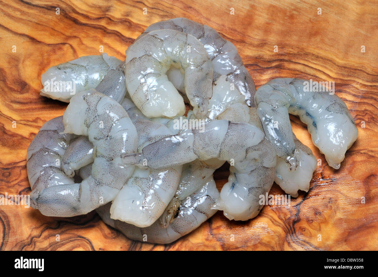 Uncooked king prawns Stock Photo Alamy