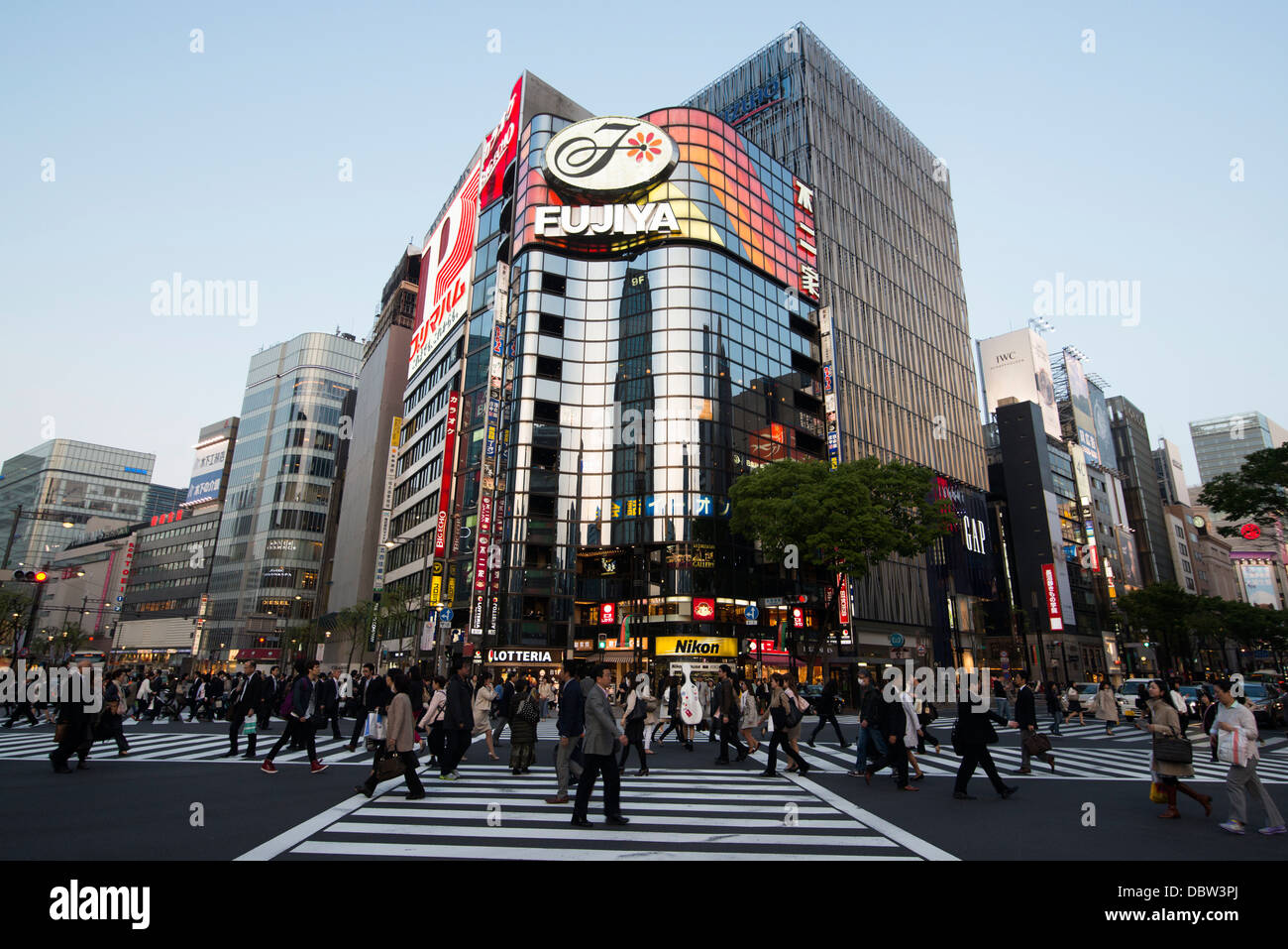 Crossing in front of the modern shopping centers in Ginza, Ginza, Tokyo, Japan Stock Photo