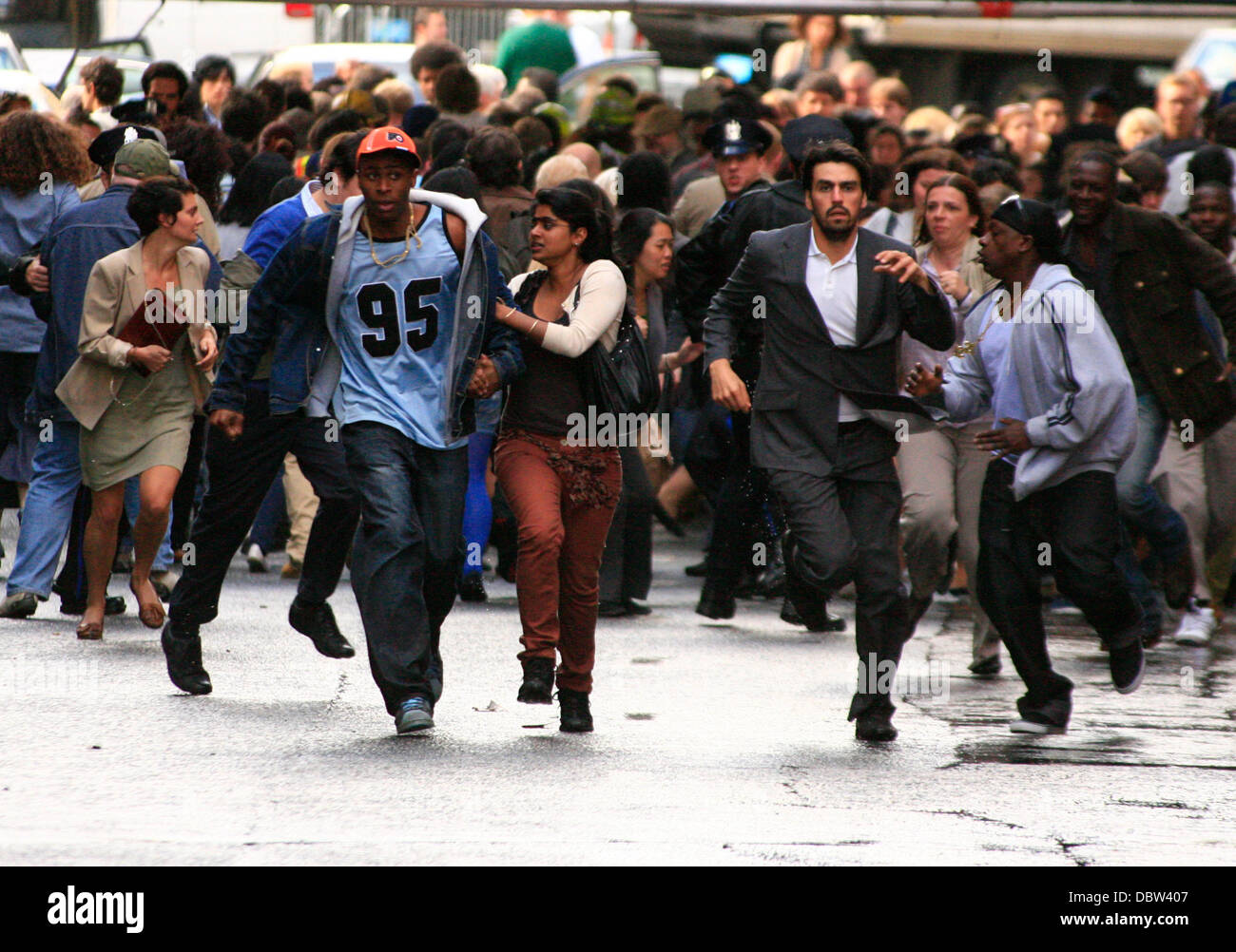 Film scene 'World War Z' filming on location Glasgow, Scotland - 25.08. ...