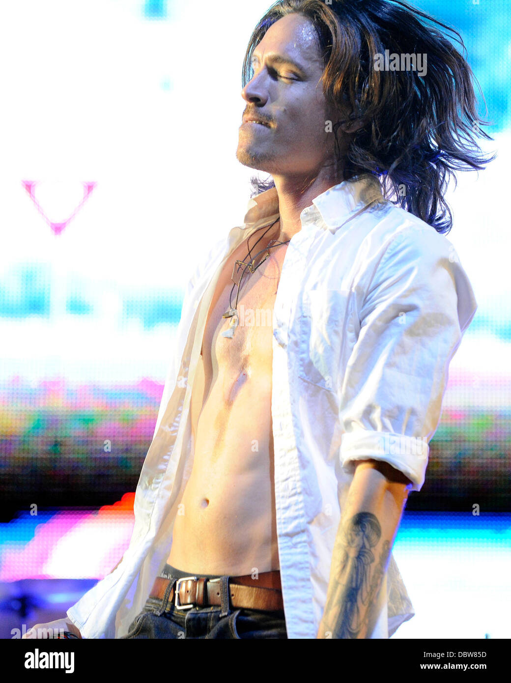 Brandon Boyd Incubus performs at the Molson Canadian Amphitheatre ...