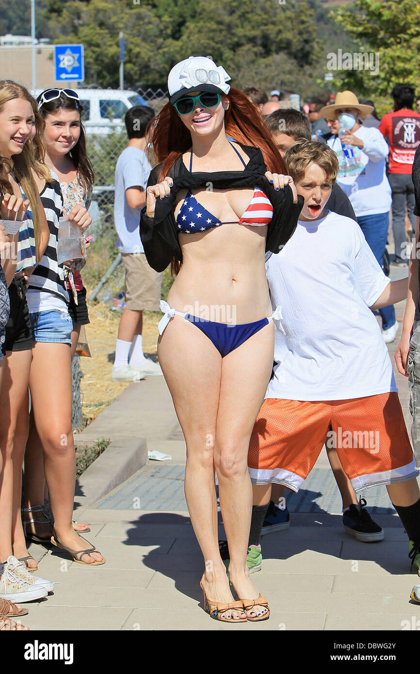 Phoebe Price shows off her Stars and Stripes bikini at the Malibu Chilli  Cook Off Malibu, California - 03.09.11 Stock Photo - Alamy