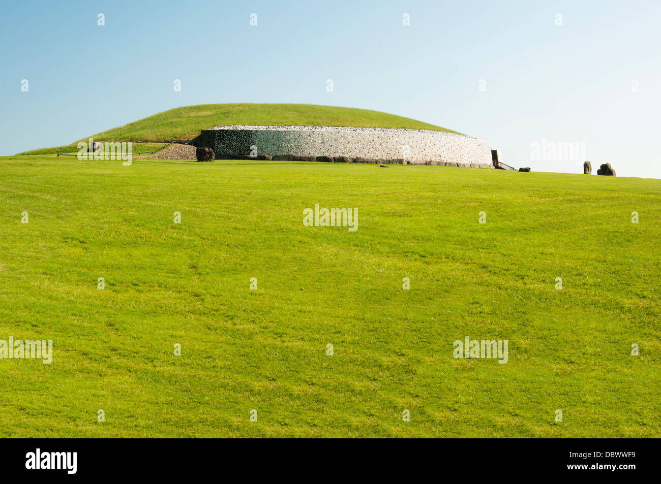 Newgrange, Co. Meath Ireland Stock Photo Alamy